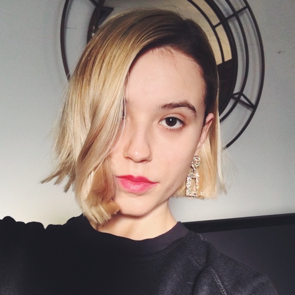 Meet your Posher, Kate - Picture 1 of 1